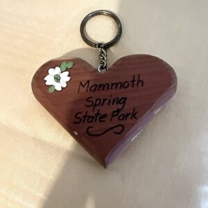 Vintage Mammoth Spring State Park Wooden Heart Keychain Handcrafted For Ozarks